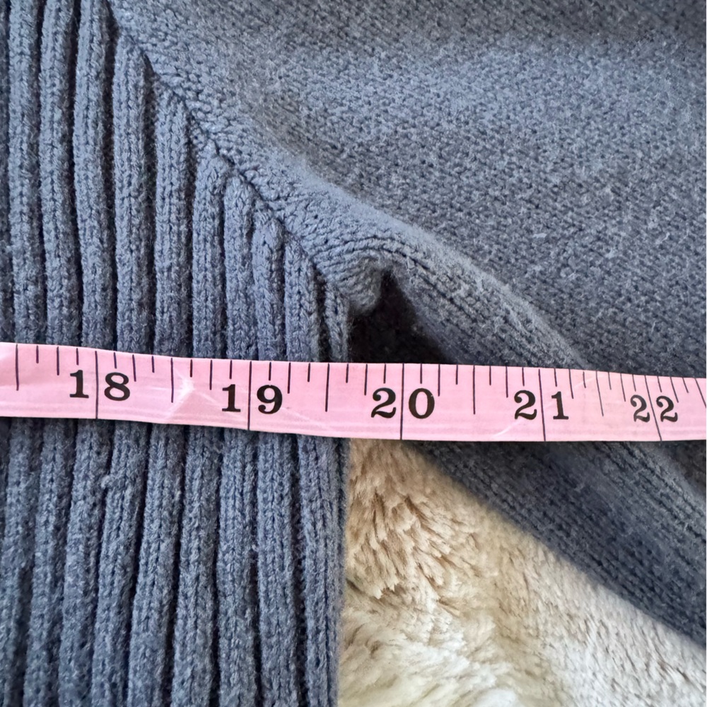 H&M Gray shall cardigan Sweater. Sz L. - Picture 3 of 8